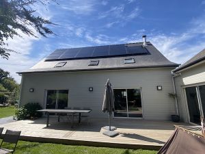Panneaux solaires sur toiture individuelle