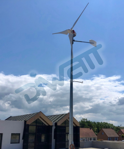 Installation de l'éolienne allemande Antaris de Braun par Diwatt, pose d'éoliennes pour particuliers et professionnels reconnu en Bretagne et France Installation de l'éolienne allemande Antaris de Braun par Diwatt, pose d'éoliennes pour particuliers et professionnels reconnu en Bretagne et France